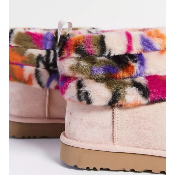 UGG Fluff Mini - Picture 2 of 12